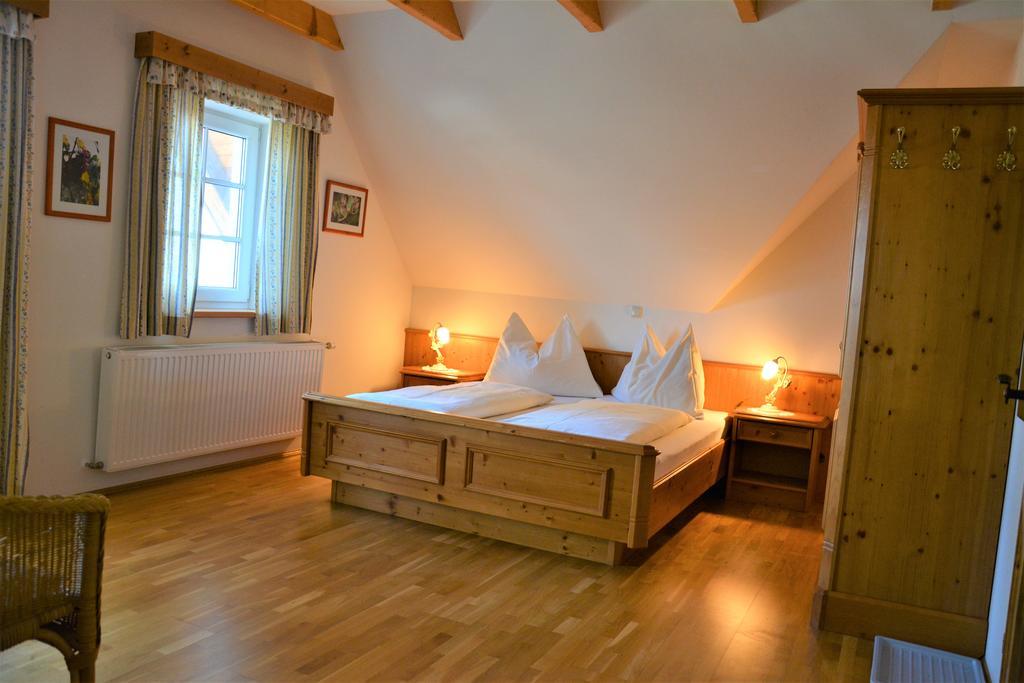 Villa Weingut Seiner Vlg. Kraxner à Greisdorf Extérieur photo